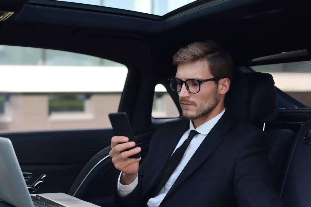 Voyageur allant à Courchevel depuis l'aéroport de Genève en taxi privé
